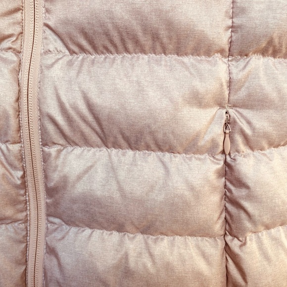 Eddie Bauer Down Vest Women’s Medium CirrusLite EB650 Zip NWT - Picture 7 of 11